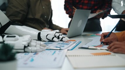 AI-driven solutions assisting business consultants in strategic planning and performance analysis, illustrating the role of automation in corporate decision-making. Noogenesis AI