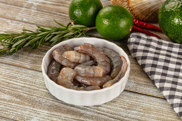 Raw peeled shrimp for cooking