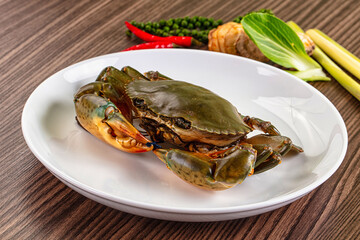 Raw big crab for cooking