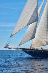 Obraz premium old sail boat on the sea