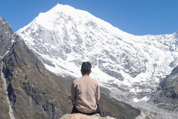 Fototapeta premium man on top of mountain