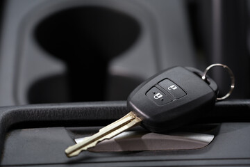 Car keys with special interest loans