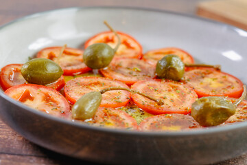 Tomato salad