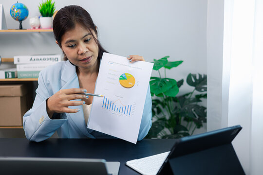 Businesswoman presenting financial report and data analysis chart during online meeting