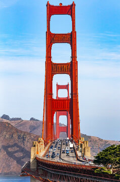 The entrance to the bridge