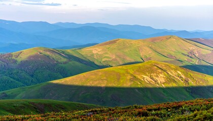 Naklejka premium Rolling Hills of the Carpathian Mountains in Ukraine at Sunset.