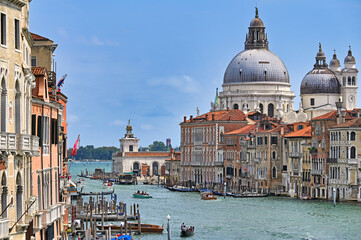 Naklejka premium View of Grand Canal and Basilica Santa Maria della Salute in Venice, Italy.