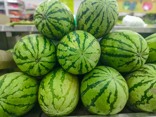 watermelon fruit, watermelon benefits, watermelon nutrition facts, watermelon calories, watermelon juice, watermelon smoothie, watermelon salad, watermelon seeds benefits, watermelon for weight loss.