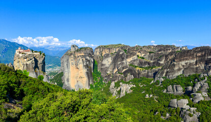 Fototapeta premium Kalambaka in der Gemeinde Meteora, Thessalien (Griechenland)