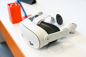 Gateway to New Digital Worlds: Virtual Reality Headset