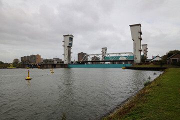 Waterbarrier Hollandsche IJsselkering is closed due to high water level