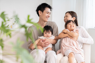 親娘　4人家族