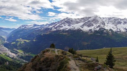 Fototapeta premium Das Gotthardmassiv in den Schweizer Alpen