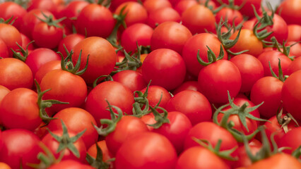 red tomatoes in a market