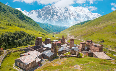 Obraz premium Traditional ancient Svan Towers, Ushguli village - Upper Svaneti, Georgia 