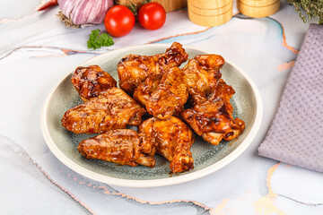 Buffalo chicken wings barbecue sauce
