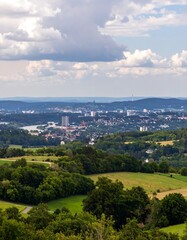 Fototapeta premium Panoramic view of a city nestled in a valley