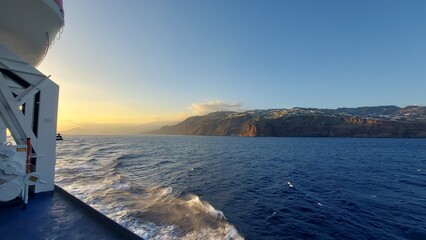 ocean, sea, waves, blue, rocl, day, beach, coast, coastline, island, madeira island, peace, travel, tourism, detsination, portugal, europe, nature, landscape, sun, sunset, clouds, cliff, mountain © Naturzeta MAD