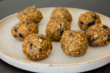 healthy pumpkin spice energy bowl made with wholesome ingredients, no cooking required