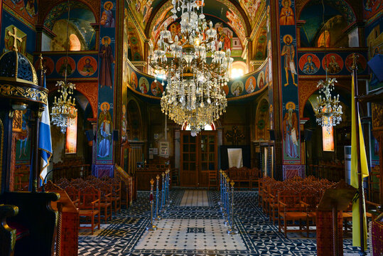 Innenansicht der St. Barbara Kirche in Kampos-Messenien (Kardamyli), Peleppones- Griechenland