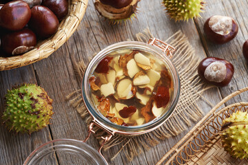 Preparation of herbal tincture from fresh horse chestnut seeds in autumn