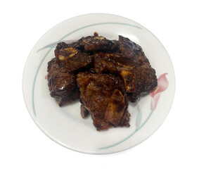 Korean Braised Beef Short Ribs (Galbijjim) 한국의 명절 음식 갈비찜