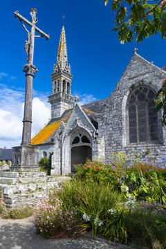 Saint Pol Aurelien church and calvaire in Poullan sur Mer, Brittany
