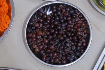food, grapes, fruit, red, healthy, bowl, fresh, blueberry, white, black, sweet, ripe, cranberry, pepper, dessert, isolated, berries, ingredient, organic, closeup, currant, blueberries, spice, green,
