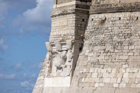 Zadar, Croatia - September 14, 2025: 16th century City walls with Citadel Grudobran (Grudobran Citadela) decorated with carved Lion of Saint Mark, symbol of Republic of Venice