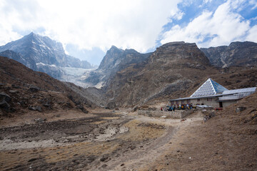 Pyramid research center, Everest base camp trekking, Lobuche area, Nepal