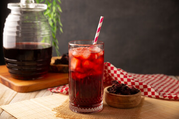 Hibiscus cooler. In Mexico, known as Agua de Jamaica, an infusion made from the hibiscus flower (Hibiscus sabdariffa), which is said to have multiple health benefits. It can be enjoyed hot or cold.