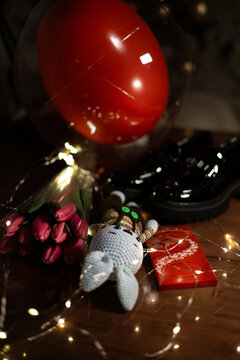 Romantic Gift Arrangement with Flowers, Toy, Chocolate and Balloon 