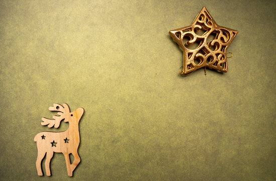 Christmas reindeer and snowflake ornament with space to write a message