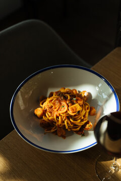 Seafood Spaghetti with Tomato Sauce and Red Wine