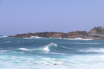 春の佐渡島。平根崎の海。