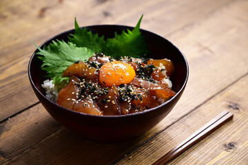 鯛のユッケ丼