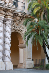 Obraz premium View of the ornamental pillars and arches of the Casa de Balboa building in Balboa Park in San Diego, Ca.