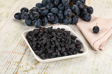 Dry ripe sweet blue raisin