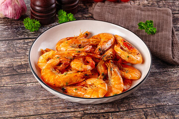 Delicous roasted tiger prawn snack