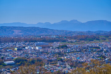 神奈川県秦野市の弘法山公園から南西側の眺望(秦野市市街,箱根の山々など)