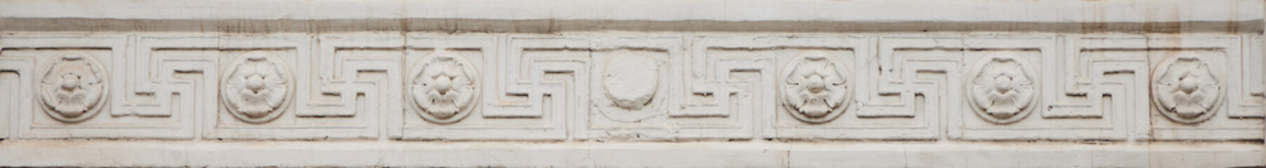 Bas-relief on the building, antique decor