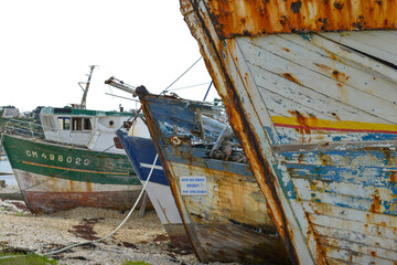 Vu sur cimetière des bateaux en Bretagne.