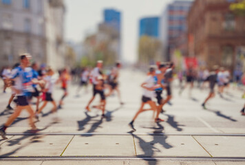 maraton runners in the city