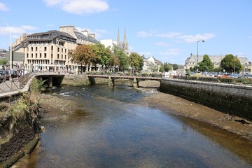 Confluence entre la rivi&egrave;re l'Odet et la rivi&egrave;re le Steir, ville de Quimper, d&eacute;partement du Finist&egrave;re, Bretagne, France