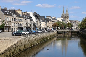 Confluence entre la rivi&egrave;re l'Odet et la rivi&egrave;re le Steir, ville de Quimper, d&eacute;partement du Finist&egrave;re, Bretagne, France