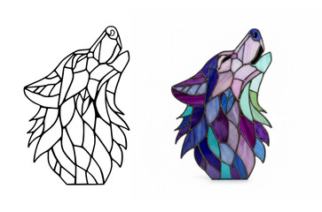 Howling Wolf Stained Glass Art – Majestic Wildlife Decorative Panel