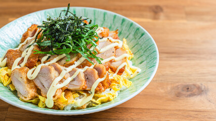 からマヨ丼