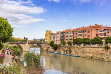 Obraz premium Boulevard at the Segura river in the historic city center of Murcia, Spain