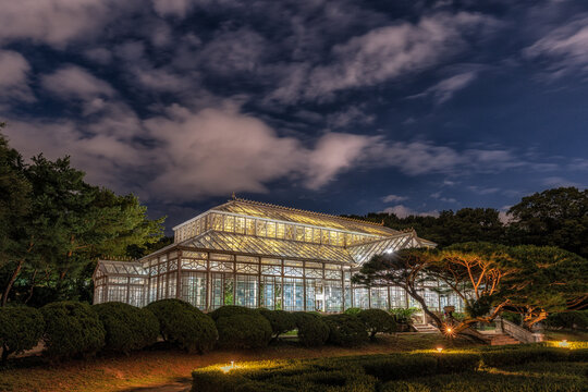Daeonsil or Changgyeonggung Green House at Night