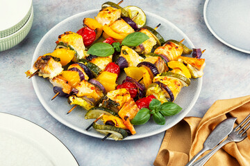 Fish shashlik with vegetables.